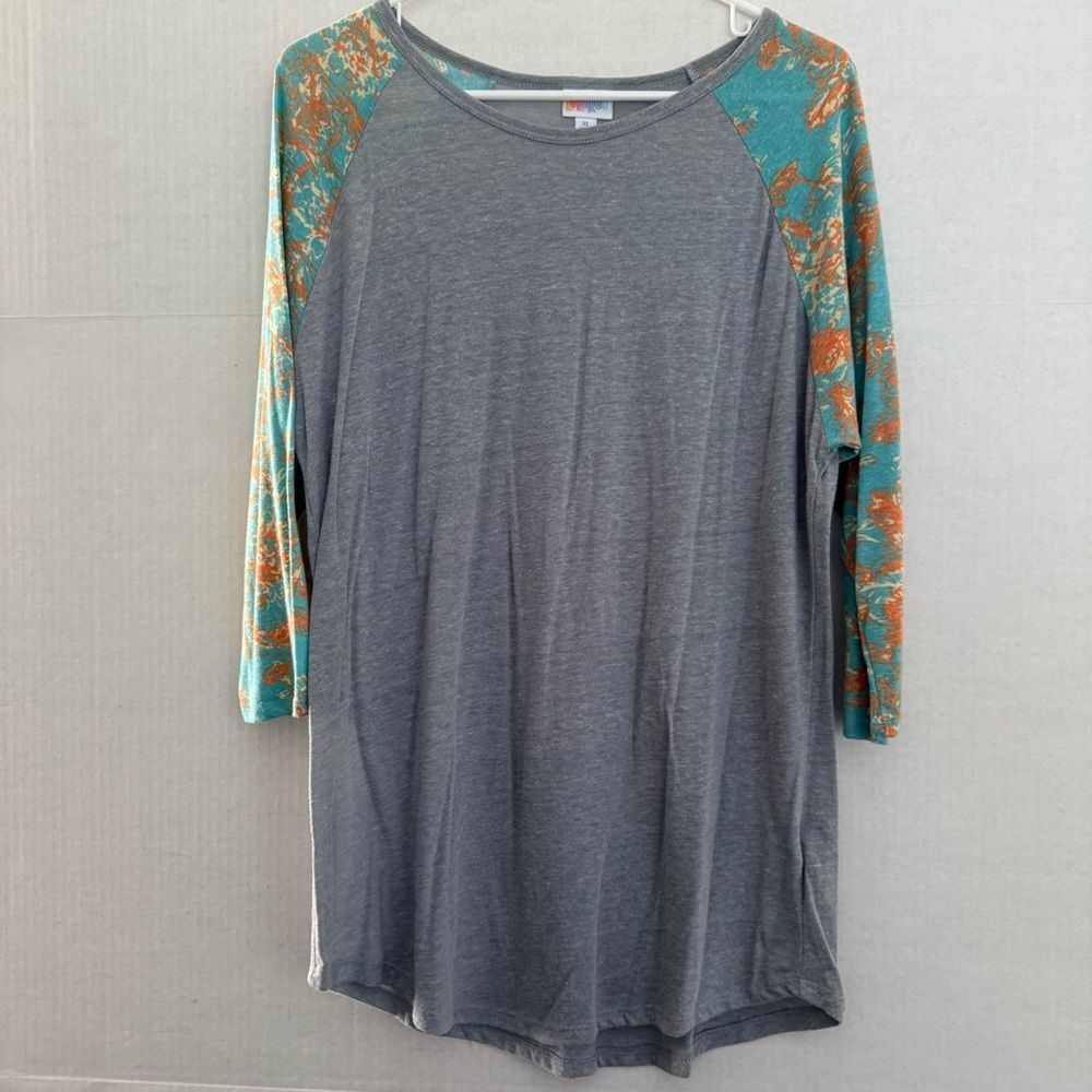 NWOT LuLaRoe Randy top, XL, 96% polyester, 4% spandex